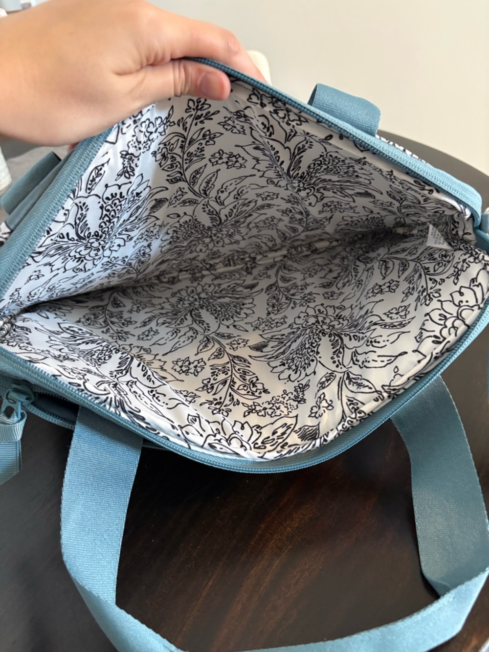 Vera Bradley Performance Twill Slim Laptop Organizer in Tiger Lily - Picture 5 of 6